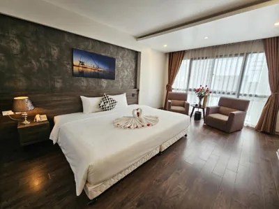 Moon Luxury Hotel – Photos 2